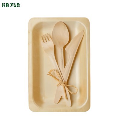 Peralatan Makan Pakai Kayu